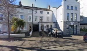 Shore Road Dental & Implant Clinic
